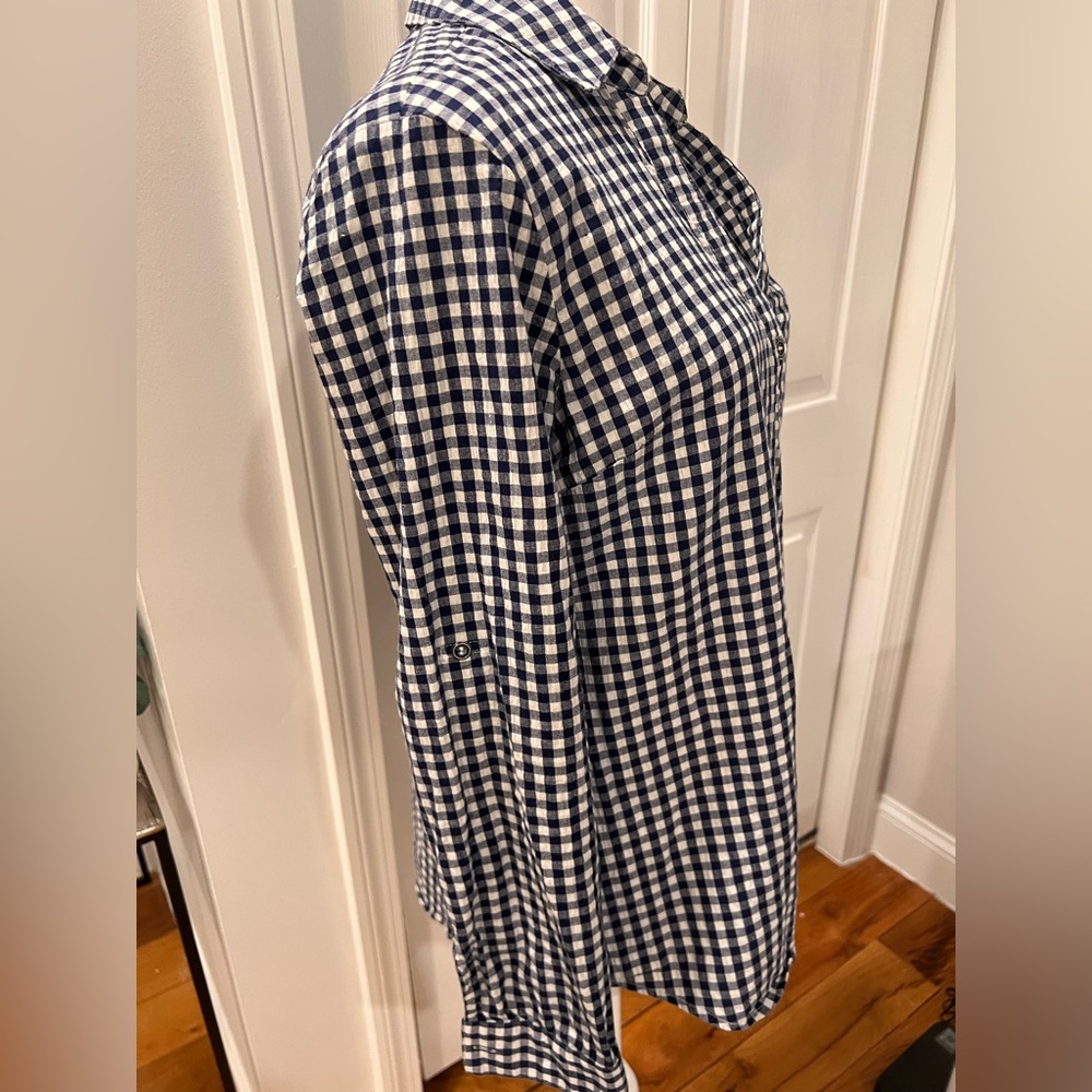 KUT from the kloth M Navy / White Check Button Down - Picture 3 of 11